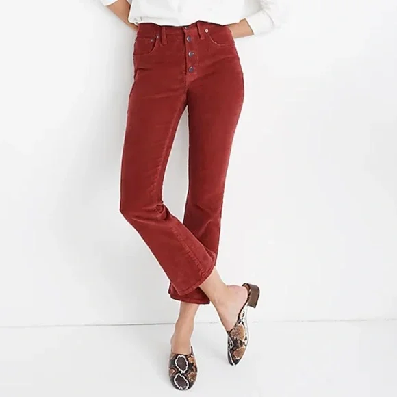 Madewell Cali Demi-Boot Jeans in Corduroy: Button-Front Edition Canterbury Red - Picture 5 of 14